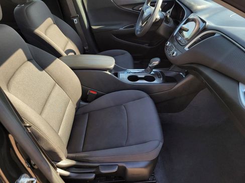 Certified 2024 Chevrolet Malibu LT image 11