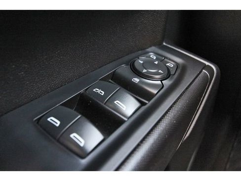 Used 2022 Chevrolet Silverado 1500 Custom w/ Safety Confidence Package RWD image 20