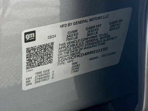 Used 2024 Chevrolet Suburban Premier image 12