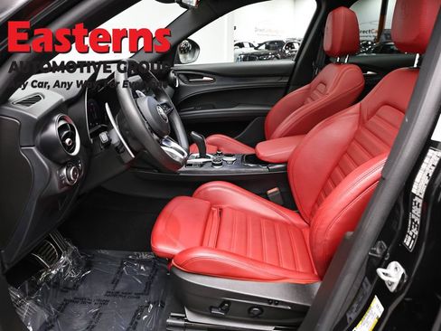 Used 2024 Alfa Romeo Stelvio Sprint AWD/4WD image 14