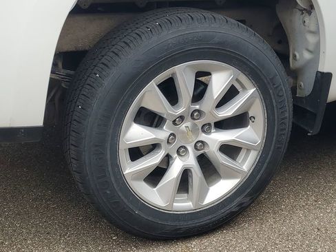 Used 2019 Chevrolet Silverado 1500 Custom w/ Custom Value Package image 7