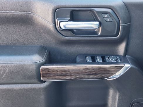 Used 2020 Chevrolet Silverado 1500 RST w/ Texas Edition image 27