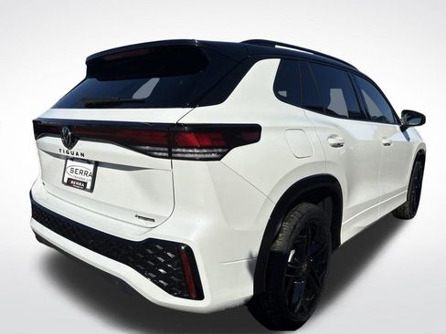 New 2026 Volkswagen Tiguan SE R-Line AWD/4WD image 5
