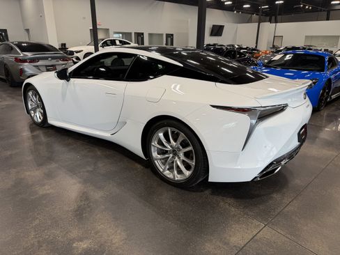 Used 2018 Lexus LC 500 Coupe w/ Touring Package RWD image 5