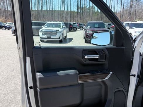 Used 2021 Chevrolet Silverado 1500 LT w/ Work Truck Package AWD/4WD image 14