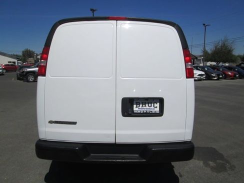 Used 2023 Chevrolet Express 2500 Extended w/ Driver Convenience Package RWD image 5