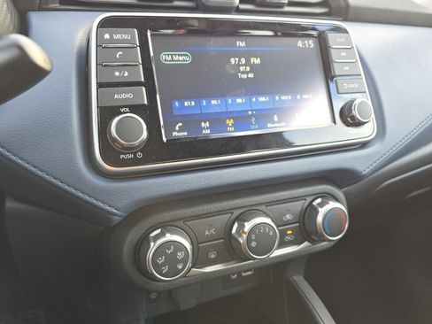 New 2025 Nissan Versa SV image 16