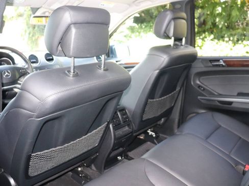Used 2011 Mercedes-Benz ML 350 2WD image 53
