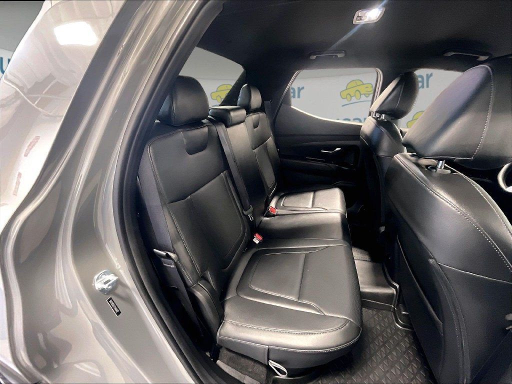 Used 2026 Hyundai Santa Cruz SEL AWD/4WD image 16