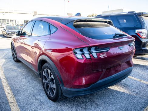 Used 2024 Ford Mustang Mach-E Select w/ Comfort Package Lite image 11