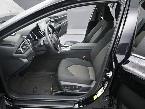 Used 2023 Toyota Camry LE w/ Convenience Package FWD image 13