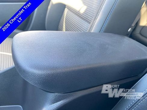 New 2026 Chevrolet Trax LT w/ Driver Confidence Package image 25