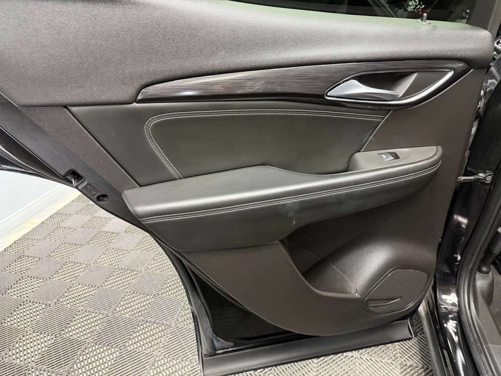 Used 2023 Buick Envision Essence w/ Sport Touring Package FWD image 41