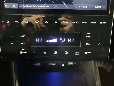 Used 2022 Hyundai Tucson Limited image 50