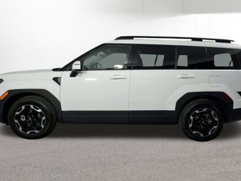 Used 2025 Hyundai Santa Fe SEL image 6