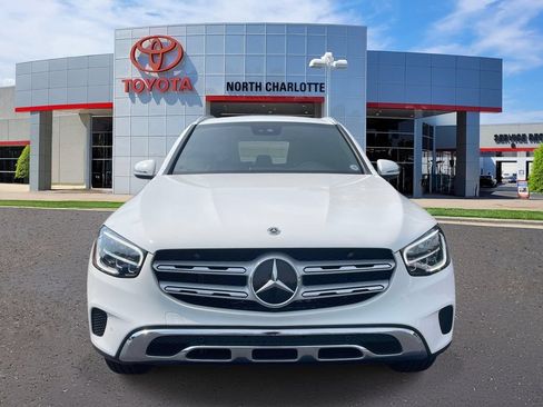 Used 2022 Mercedes-Benz GLC 300 4MATIC image 2