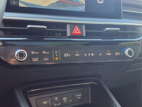 Used 2025 Kia K5 GT FWD image 9