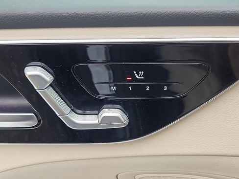 Used 2022 Mercedes-Benz C 300 4MATIC Sedan image 28