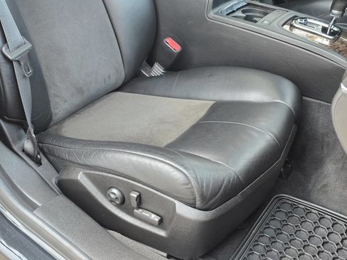 Used 2009 Cadillac STS V image 74