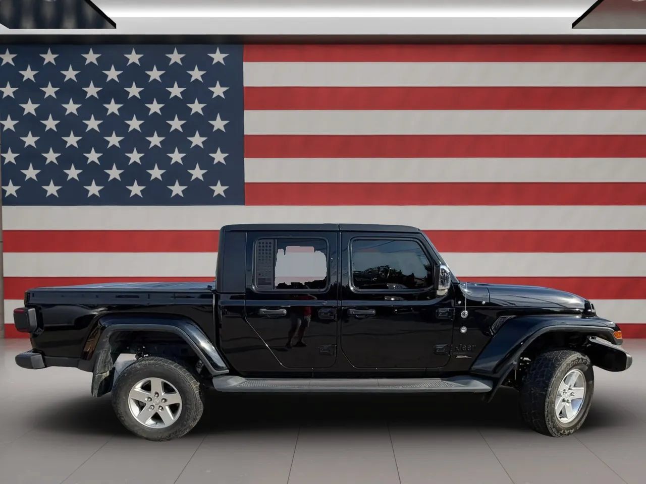 Used 2020 Jeep Gladiator Sport AWD/4WD image 8