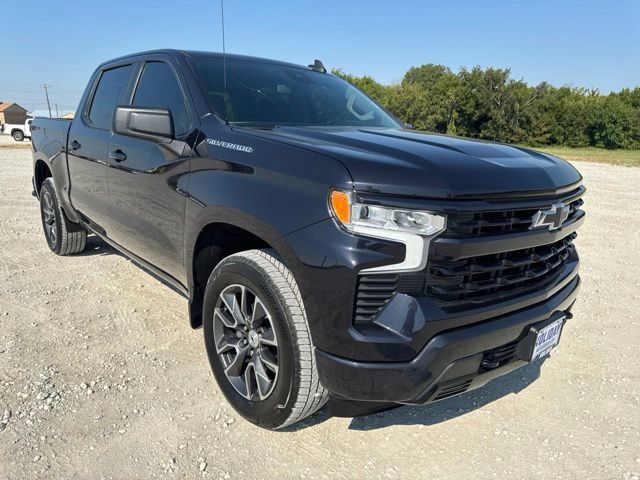 Used 2024 Chevrolet Silverado 1500 RST RWD image 8