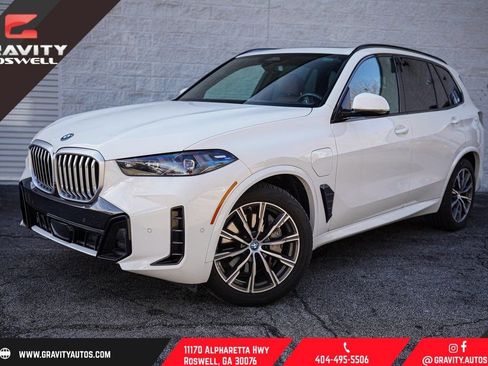 Used 2025 BMW X5 xDrive50e w/ M Sport Package image 1