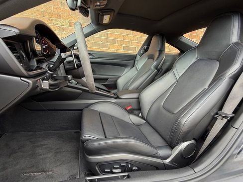 Certified 2025 Porsche 911 Carrera S RWD image 5