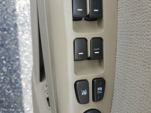 Used 2009 Hyundai Sonata GLS FWD image 28