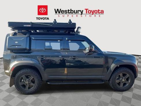 Used 2023 Land Rover Defender 110 S image 6