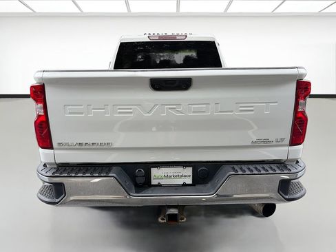 Used 2021 Chevrolet Silverado 2500 LT w/ Z71 Off-Road Package AWD/4WD image 6