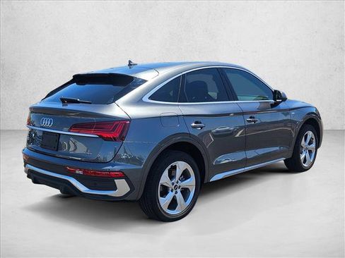 Used 2023 Audi Q5 2.0T Premium w/ Convenience Package AWD/4WD image 5