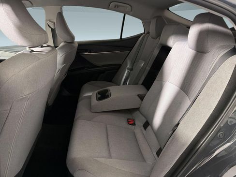 Used 2025 Toyota Camry LE FWD image 22