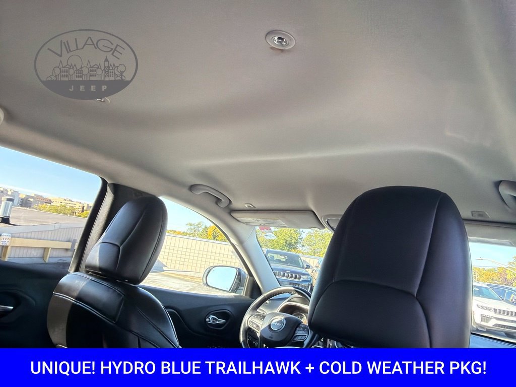 Used 2019 Jeep Cherokee Trailhawk w/ Cold Weather Group AWD/4WD image 43