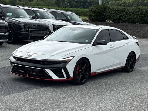 Certified 2025 Hyundai Elantra N FWD image 28