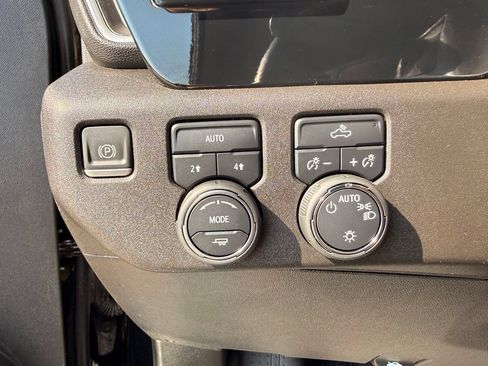 Used 2024 Chevrolet Silverado 1500 LT w/ All Star Edition Plus AWD/4WD image 23