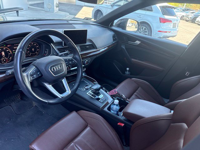 Used 2020 Audi Q5 e Premium Plus AWD/4WD image 6