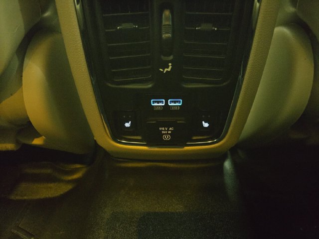 Used 2016 Dodge Durango Limited AWD/4WD image 21