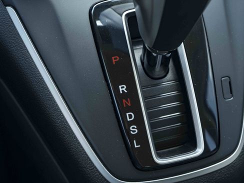 Used 2015 Honda CR-V Touring image 29
