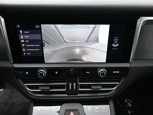 Certified 2026 Porsche Macan GTS AWD/4WD image 20