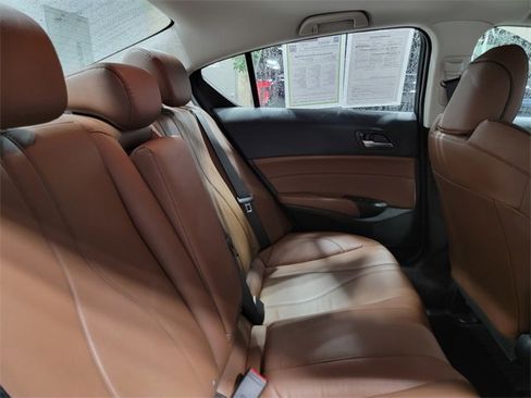 Used 2020 Acura ILX w/ Premium Package image 13