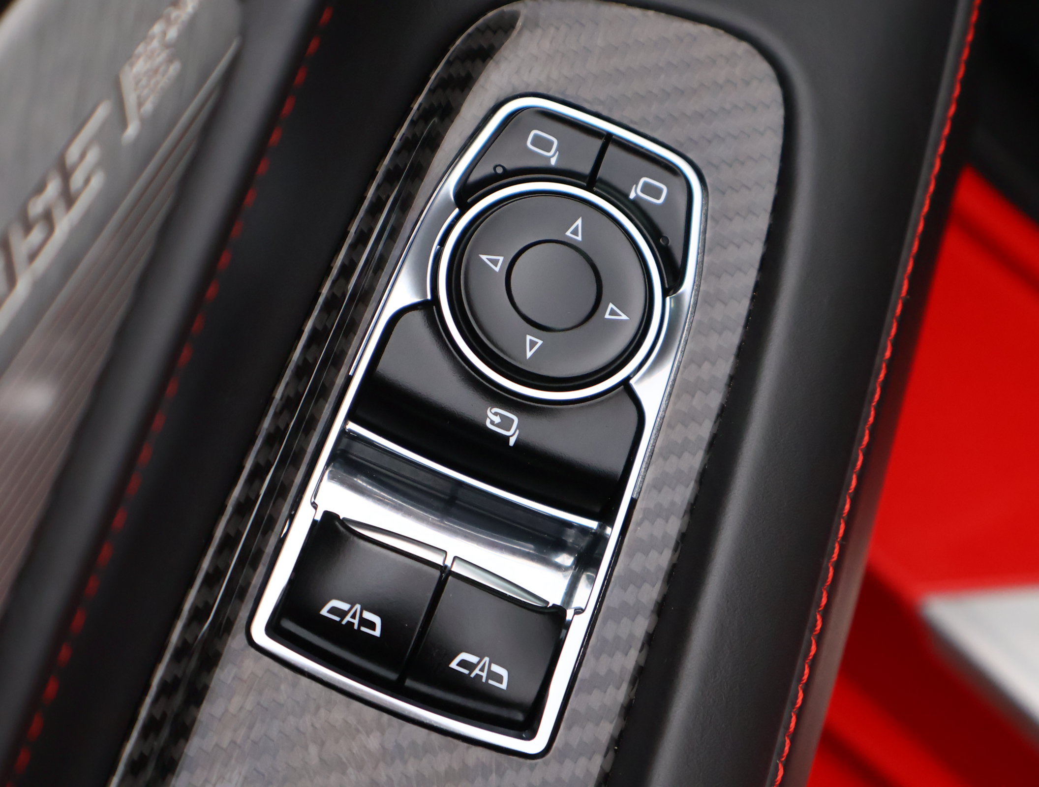 Used 2021 Chevrolet Corvette Stingray Premium Cpe w/ Engine Appearance Package RWD image 8
