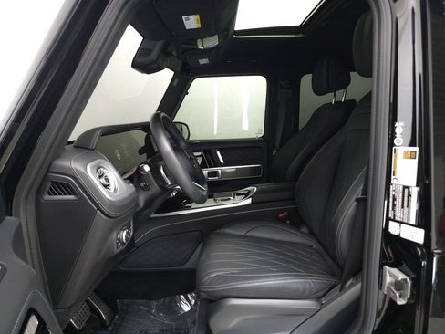 Used 2025 Mercedes-Benz G 580 w/ EQ Technology image 8