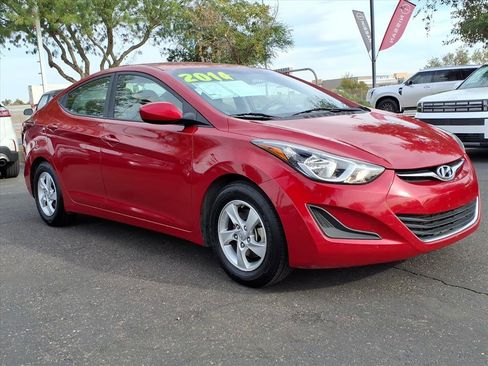 Used 2014 Hyundai Elantra SE image 7