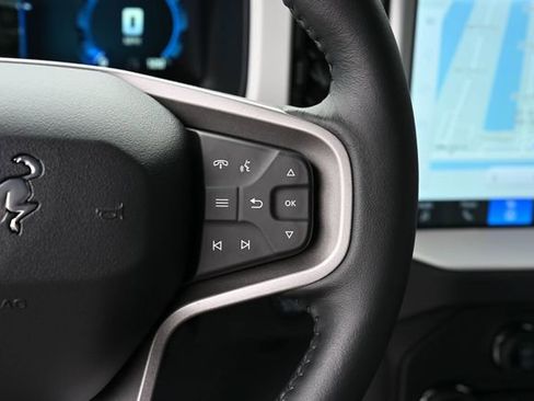 Used 2025 Ford Bronco Stroppe Edition image 38