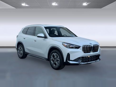 New 2026 BMW X1 xDrive28i w/ Technology Package AWD/4WD image 7