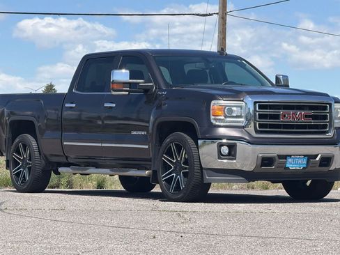 Used 2015 GMC Sierra 1500 SLT w/ Max Trailering Package AWD/4WD image 9