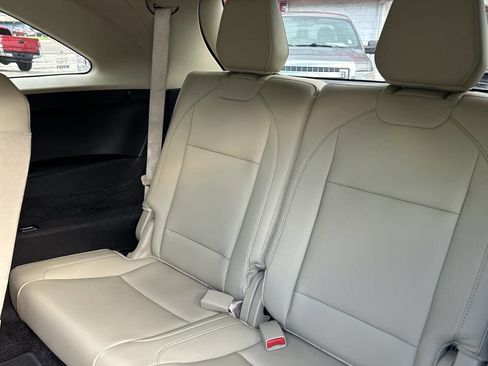 Used 2016 Acura MDX SH-AWD image 17