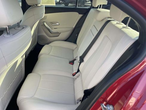Used 2020 Mercedes-Benz A 220 4MATIC image 17