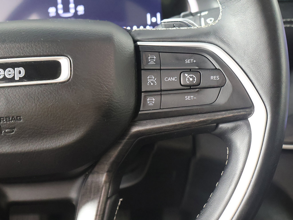 Used 2021 Jeep Grand Cherokee L Limited AWD/4WD image 49