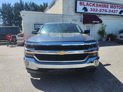 Used 2018 Chevrolet Silverado 1500 LT w/ All Star Edition image 2